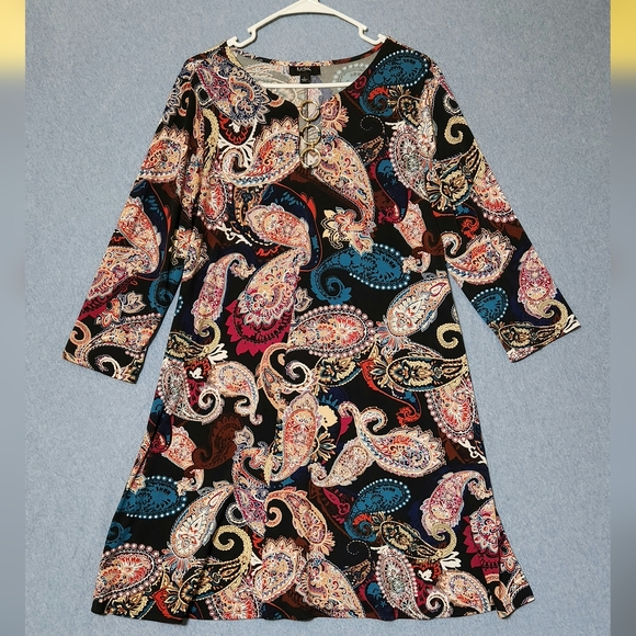 MSK Dresses & Skirts - MSK paisley print midi dress. 3/4 sleeves. Size large